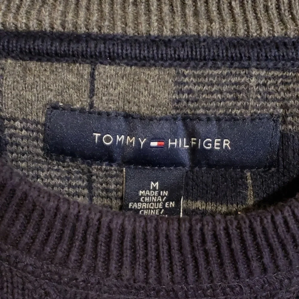 Tommy Hilfiger dark blue sweater